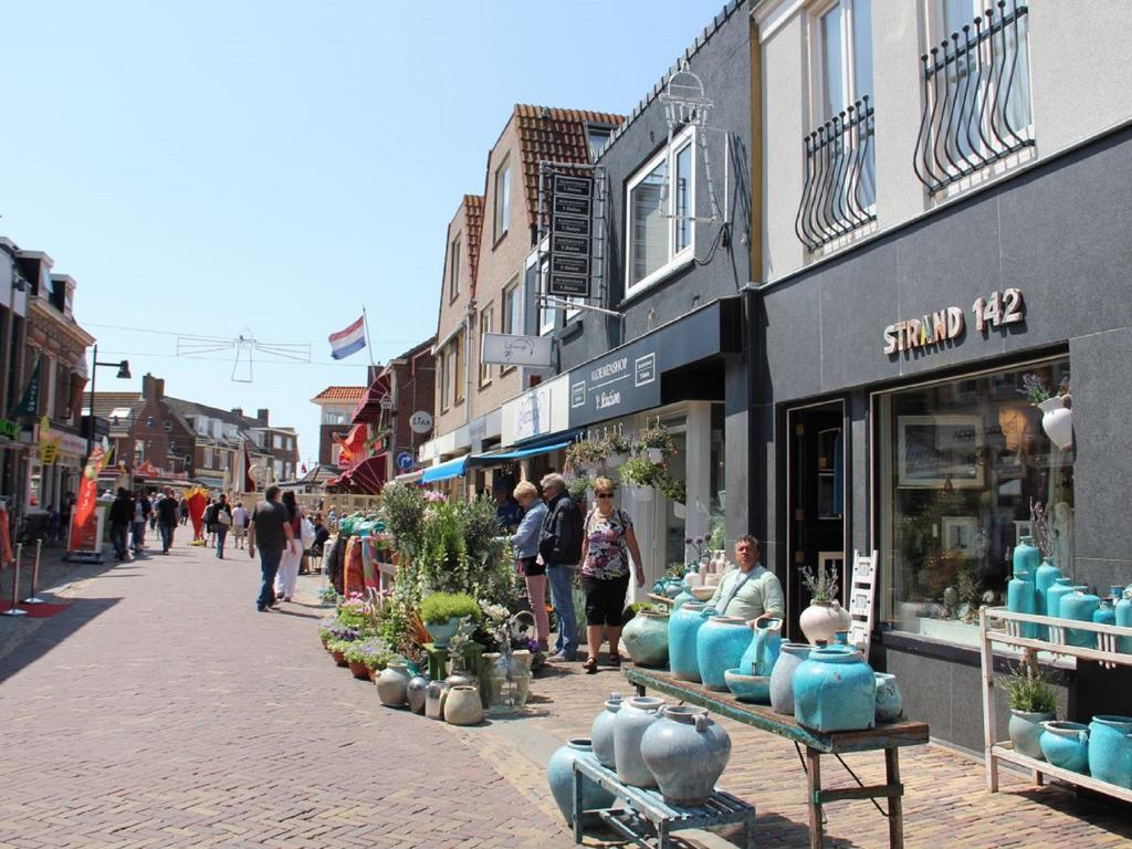Apartments Four Seasons Voorstraat Egmond aan Zee Exterior photo